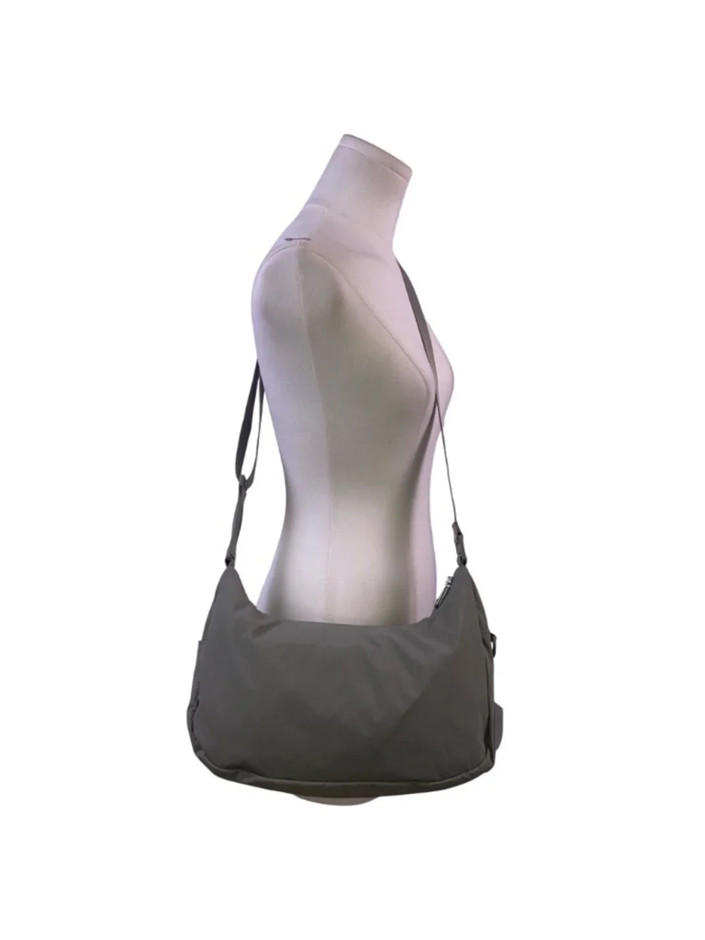 Athleta Women’s Green Nylon Adjustable Strap Anytime Crescent Crossbody Bag